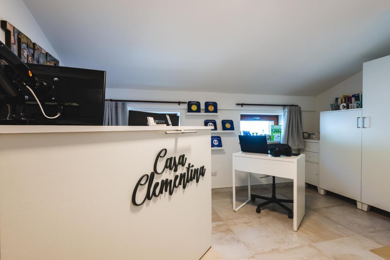 マッサ・ルブレンセ Casa Clementina Marciano Bed & Breakfast エクステリア 写真