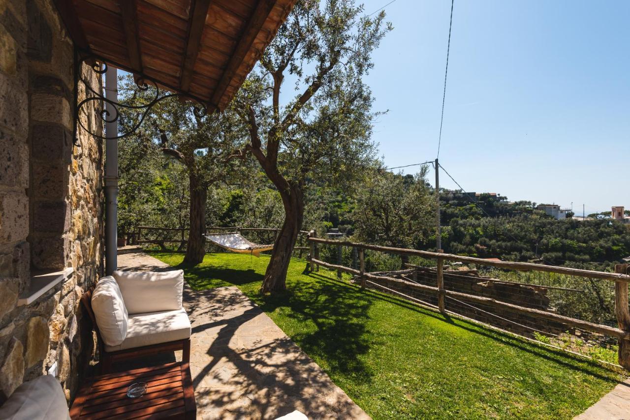 マッサ・ルブレンセ Casa Clementina Marciano Bed & Breakfast エクステリア 写真