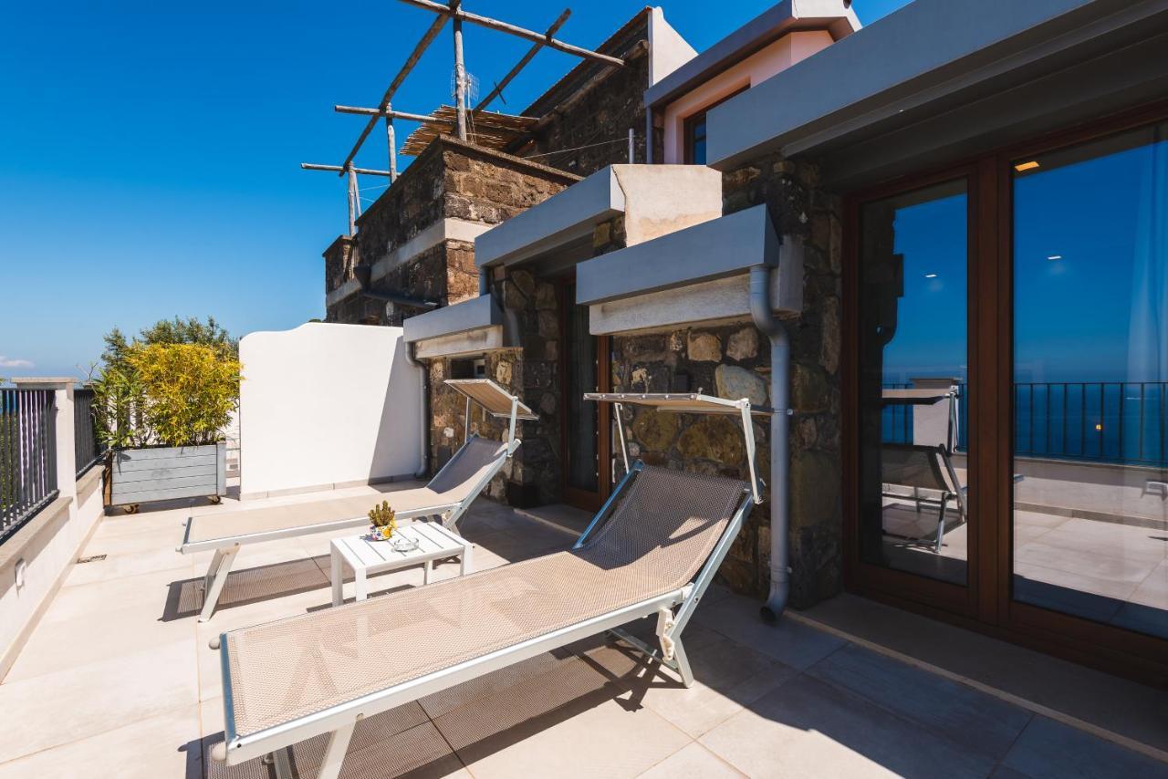 マッサ・ルブレンセ Casa Clementina Marciano Bed & Breakfast エクステリア 写真