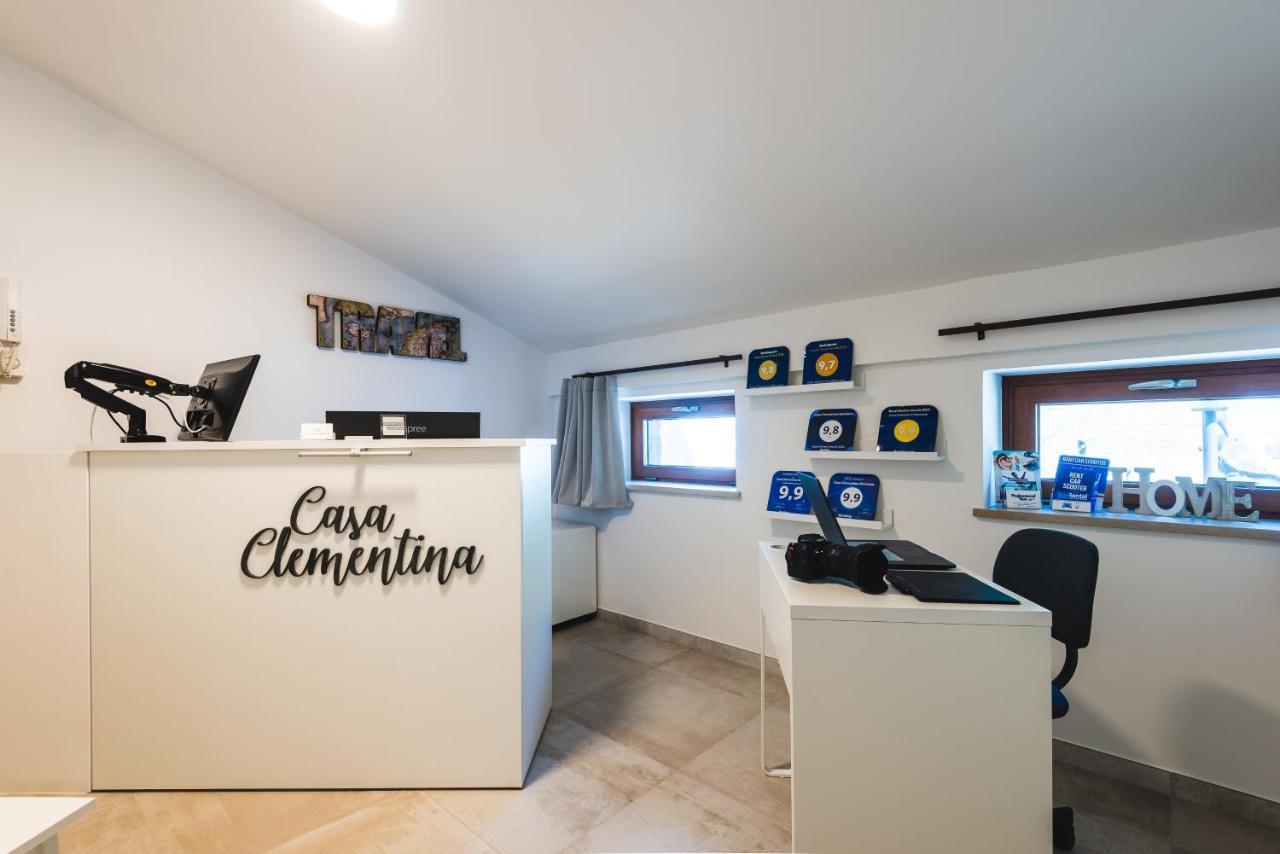 マッサ・ルブレンセ Casa Clementina Marciano Bed & Breakfast エクステリア 写真