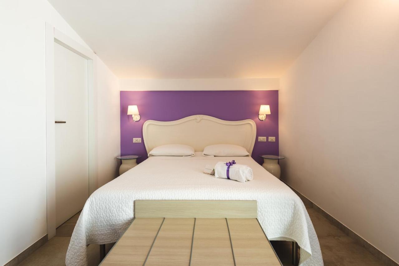マッサ・ルブレンセ Casa Clementina Marciano Bed & Breakfast エクステリア 写真